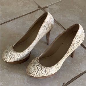 Nine West white laced heels
